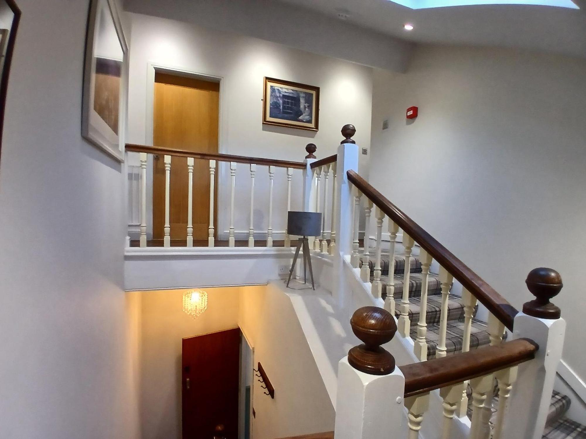 Ormsgill Inn بارو في فرنيس الغرفة الصورة